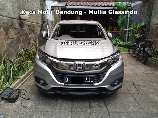 Layanan Ganti Kaca Depan Original Honda HRV di Bandung Murah dan Bergaransi